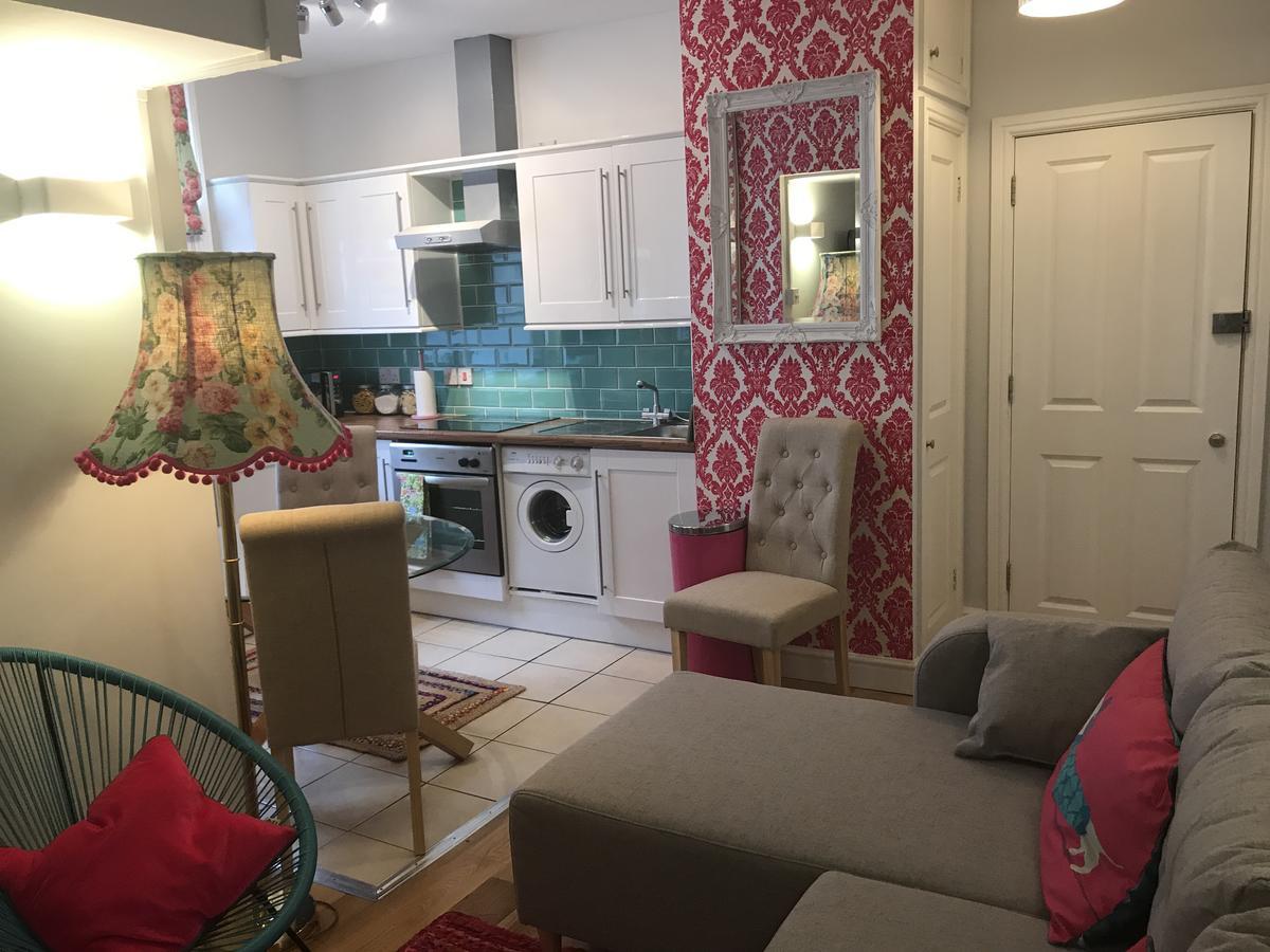 2 Bed, Ground Floor Bijou Georgian City Apartment Bath Exteriér fotografie